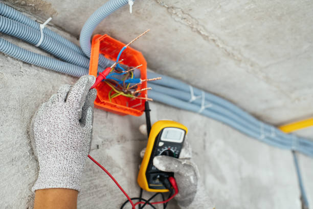 Best Affordable Emergency Electrician  in Vicksburg, MS